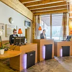 Hotel Big Sky &