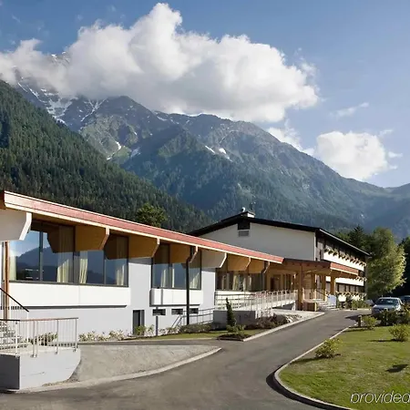 Mercure Les Bossons Hotel 4*