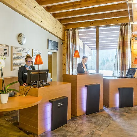 Hotel Big Sky &