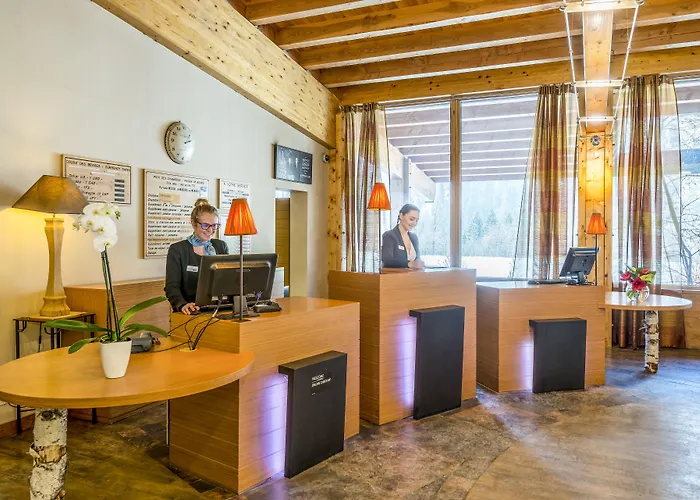 Hotel Big Sky &
